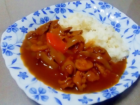 ビーフシチューの素でハヤシライス++